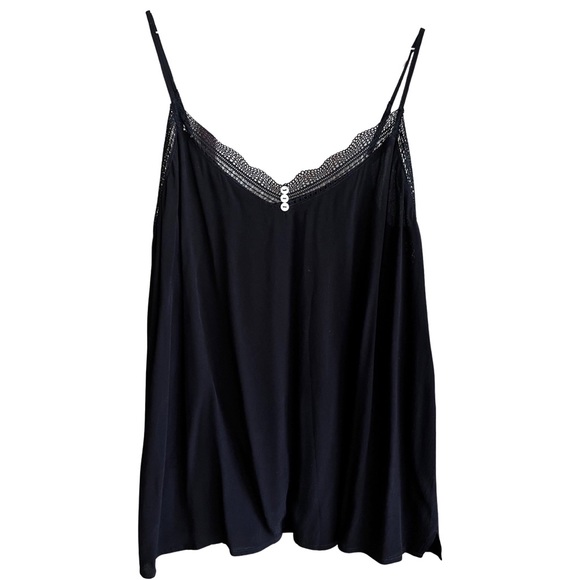 NWT. Black laced camisole - Picture 1 of 6